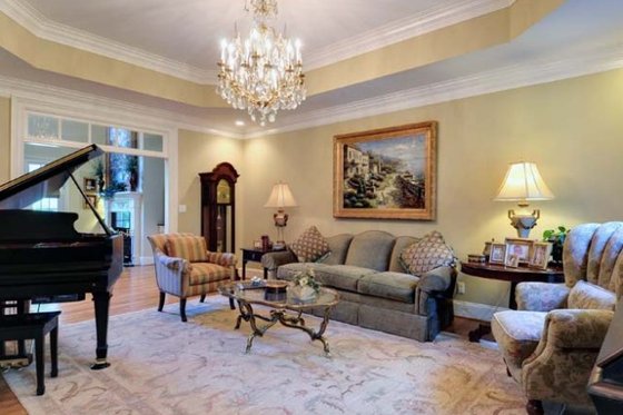 Photo 3 for Classical House Plan #137-113 - 4 bed, 4 bath