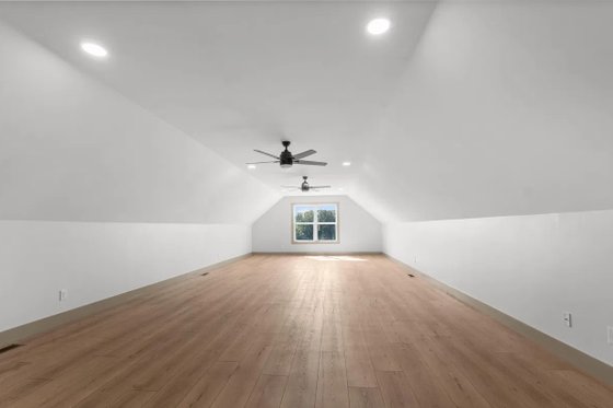 Interior - Other 11 for Traditional House Plan #123-123 - 4 bed, 3.5 bath