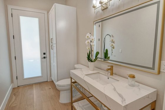 Interior - Bathroom for Modern House Plan #928-366 - 5 bed, 4.5 bath