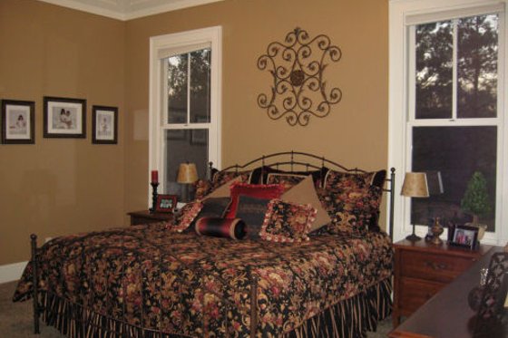 Photo 7 for Country House Plan #437-43 - 4 bed, 4.5 bath