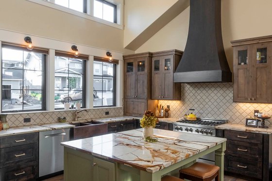 Interior - Kitchen for Cottage House Plan #1105-5 - 3 bed, 2 bath