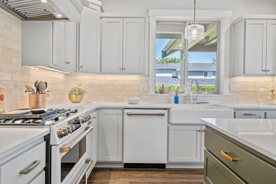 Photo 19 for Craftsman House Plan #1070-131 - 3 bed, 2.5 bath