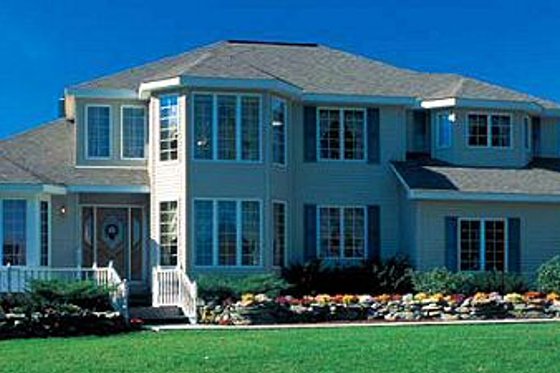 Exterior - Front Elevation for Traditional House Plan #312-200 - 4 bed, 2.5 bath