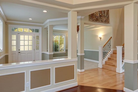 Photo 5 for Traditional House Plan #132-136 - 3 bed, 2.5 bath