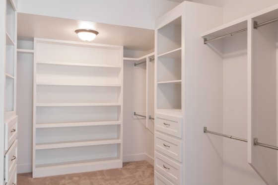 Interior - Master Bathroom 4 for Craftsman House Plan #430-157 - 3 bed, 2 bath