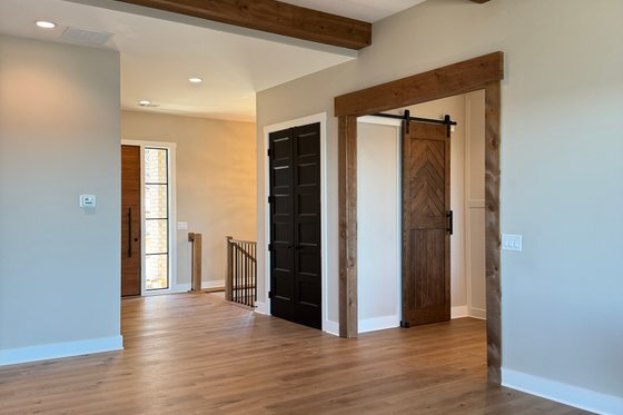 Interior - Family Room 2 for Contemporary House Plan #437-136 - 4 bed, 4 bath