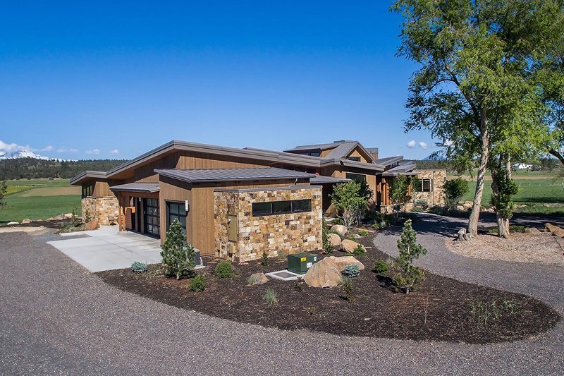 Architectural House Design - Left Side