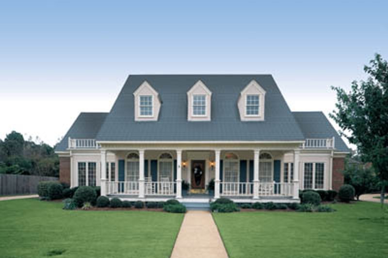 Home Plan - Southern Exterior - Front Elevation Plan #45-165
