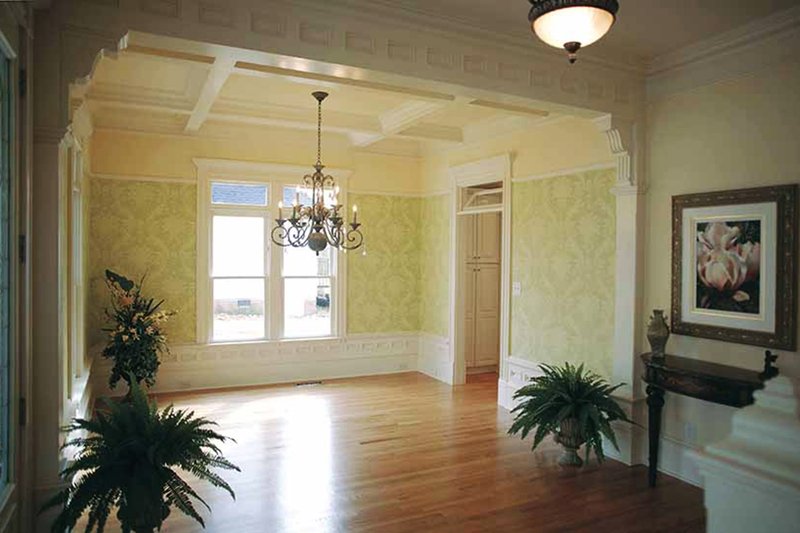 House Blueprint - Interior - Dining Room for Victorian House Plan #410-104 - 4 bed, 3.5 bath