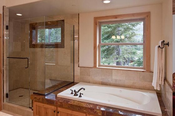 Photo 1 for Craftsman House Plan #899-6 - 4 bed, 4 bath