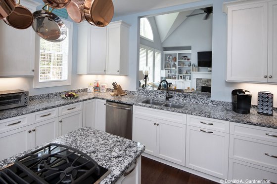 Interior - Kitchen 1 for Craftsman House Plan #929-609 - 3 bed, 2 bath