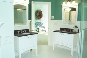 Master Bathroom - 4500 square foot traditional home