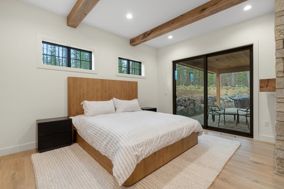 Interior - Master Bedroom for Craftsman House Plan #892-46 - 5 bed, 5.5 bath