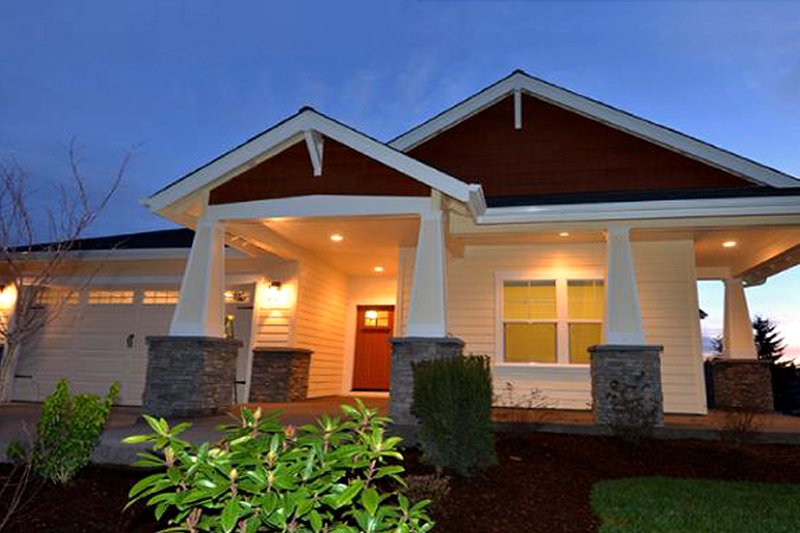 House Blueprint - Exterior - Front Elevation 3 for Craftsman House Plan #124-1211 - 3 bed, 2 bath