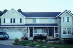 Country Exterior - Front Elevation Plan #5-199