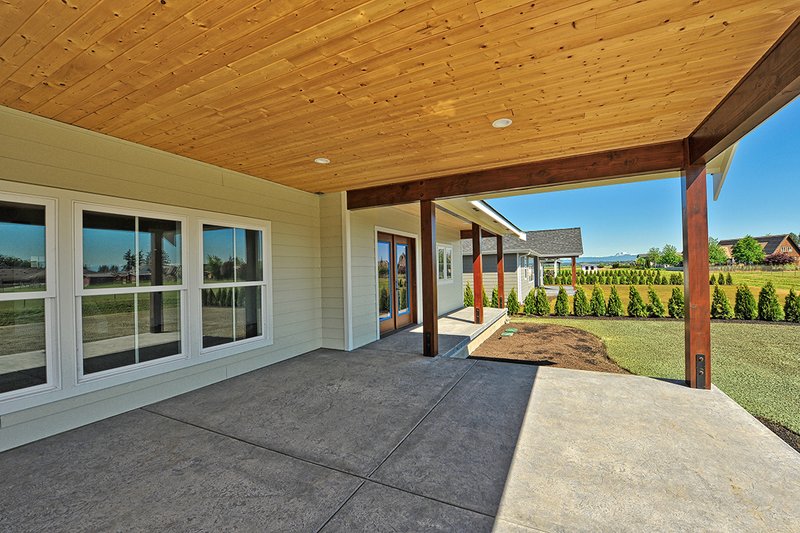 Dream House Plan - Exterior - Outdoor Living 1 for Southern House Plan #1070-8 - 3 bed, 2 bath