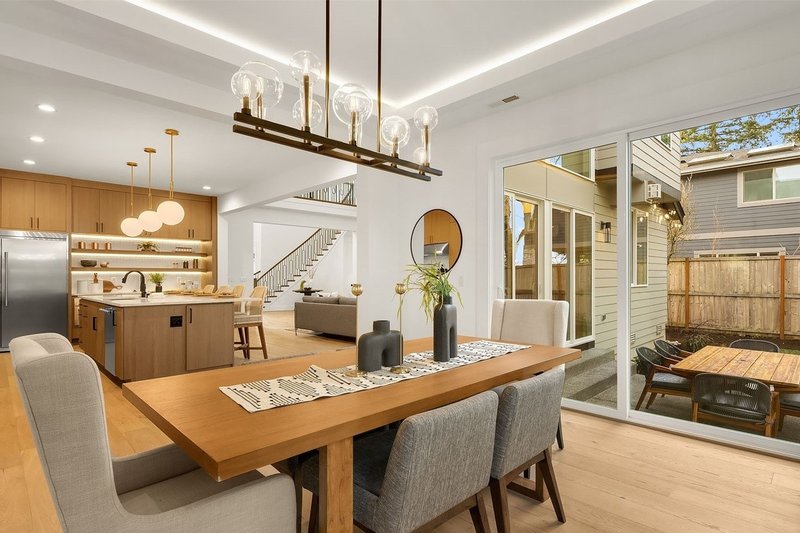 Home Plan - Interior - Dining Room 1 for Traditional House Plan #1066-219 - 5 bed, 4.5 bath
