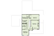 Farmhouse Style House Plan - 5 Beds 3.5 Baths 2516 Sq/Ft Plan #17-2078 