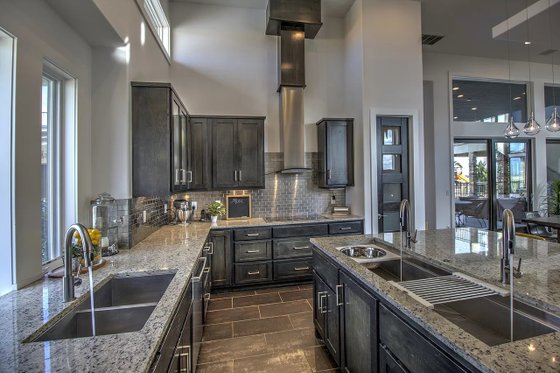 Interior - Kitchen 5 for Contemporary House Plan #935-5 - 4 bed, 4 bath