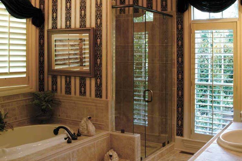 Home Plan - Interior - Bathroom for Craftsman House Plan #453-382 - 4 bed, 4.5 bath