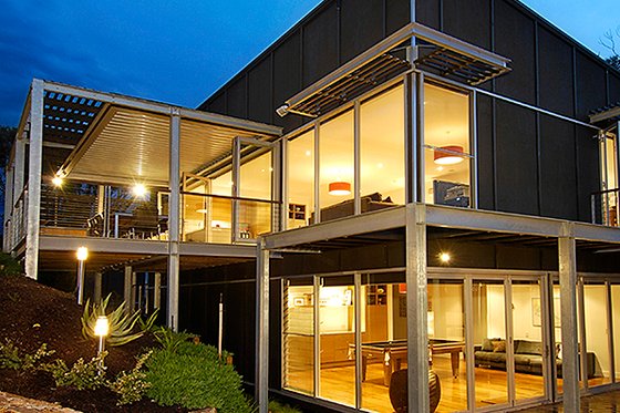 Photo 4 for Modern House Plan #496-14 - 4 bed, 3.5 bath