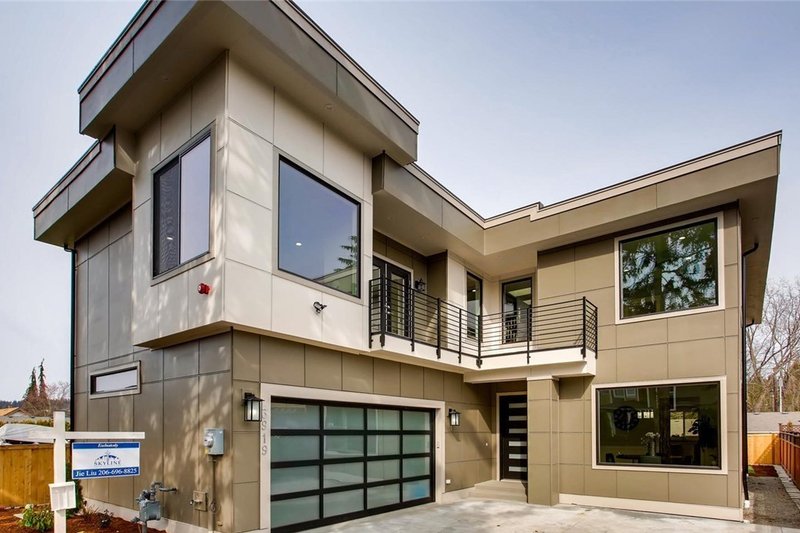 Architectural House Design - European Exterior - Front Elevation Plan #1066-65