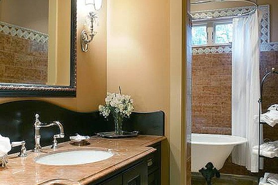 Interior - Bathroom for Craftsman House Plan #48-233 - 4 bed, 3.5 bath