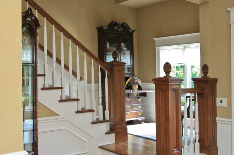 Home Plan - Interior - Entry 2 for Tudor House Plan #928-27 - 4 bed, 3.5 bath