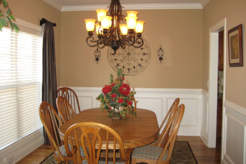 Home Plan - Photo 4 for European House Plan #437-22 - 3 bed, 2 bath