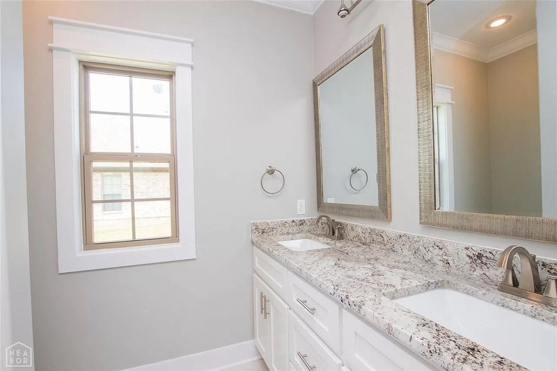 House Plan Design - Interior - Bathroom for European House Plan #17-2482 - 4 bed, 3 bath
