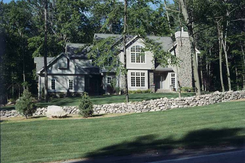 Home Plan - Traditional Exterior - Front Elevation Plan #320-694