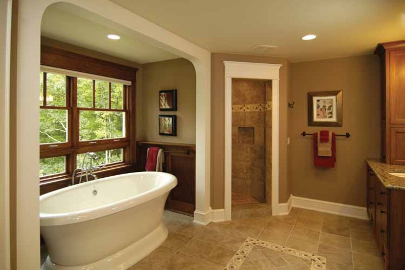 Dream House Plan - Interior - Master Bathroom for Craftsman House Plan #928-30 - 3 bed, 4 bath