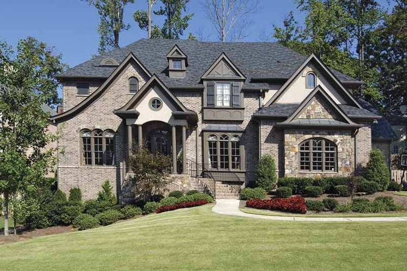 Dream House Plan - Traditional Exterior - Front Elevation Plan #54-303