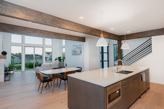 Interior - Kitchen 6 for Contemporary House Plan #1070-14 - 3 bed, 2.5 bath