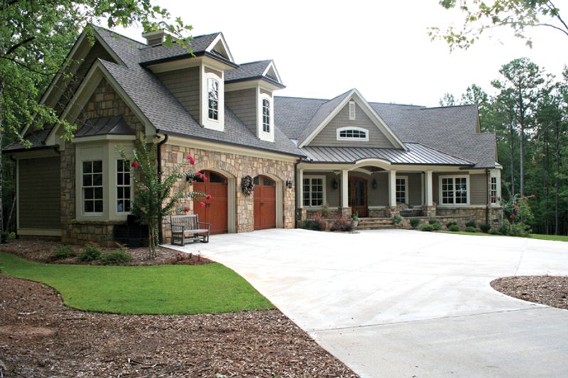 Home Plan - Exterior - Front Elevation 4 for Craftsman House Plan #929-889 - 4 bed, 3 bath