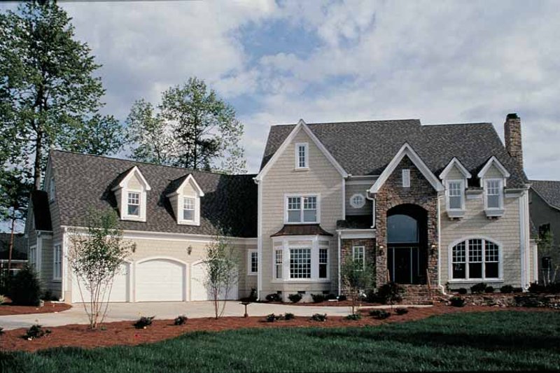 Dream House Plan - Country Exterior - Front Elevation Plan #453-250