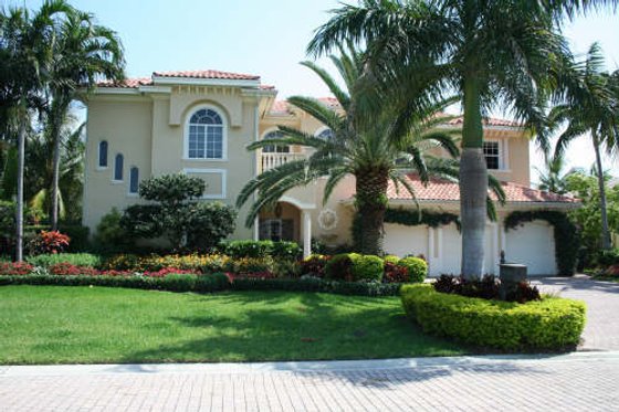 Photo 2 for Mediterranean House Plan #420-177 - 5 bed, 5 bath