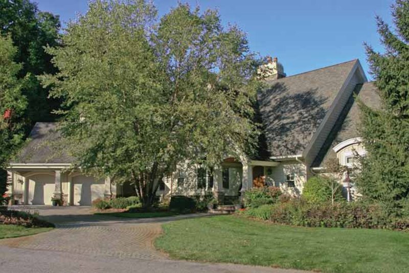 Architectural House Design - European Exterior - Front Elevation Plan #928-20