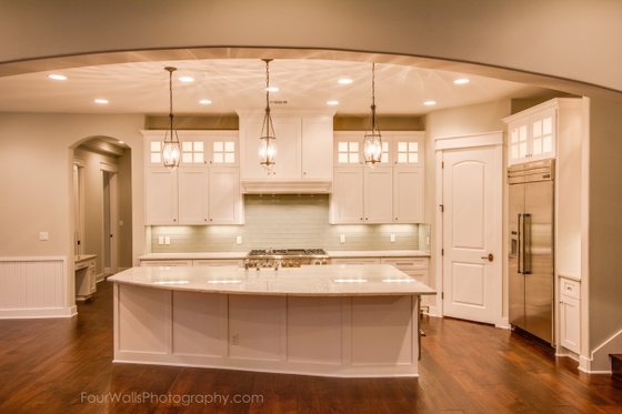 Interior - Kitchen for Traditional House Plan #935-25 - 4 bed, 4.5 bath
