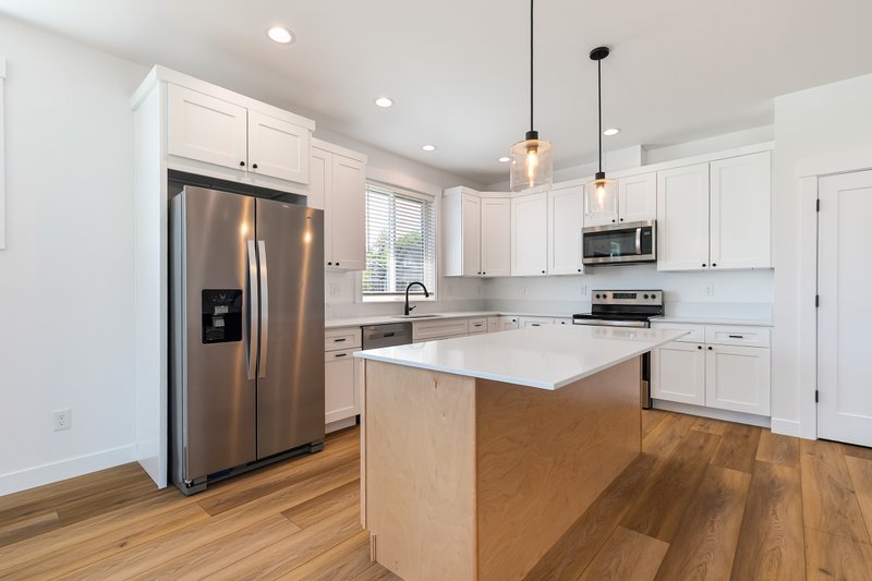 Home Plan - Interior - Kitchen 2 for Farmhouse House Plan #1070-250 - 3 bed, 2 bath