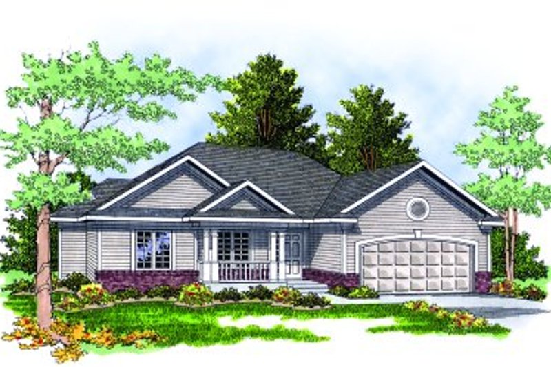 Dream House Plan - Traditional Exterior - Front Elevation Plan #70-131