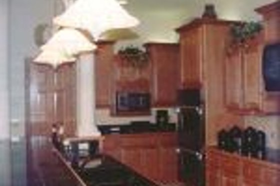 Photo 9 for European House Plan #119-240 - 4 bed, 3.5 bath