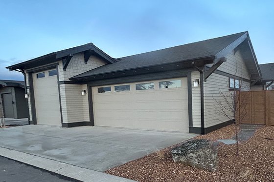 Exterior - Rear Elevation for Craftsman House Plan #895-163 - 3 bed, 2 bath