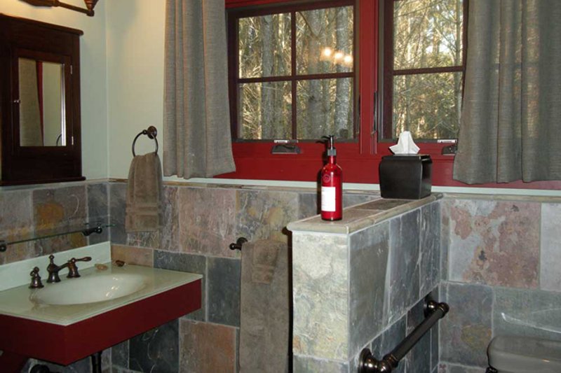 Dream House Plan - Interior - Master Bathroom for Country House Plan #942-27 - 3 bed, 2 bath