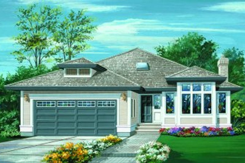 Traditional Style House Plan - 3 Beds 2 Baths 1598 Sq/Ft Plan #47-562
