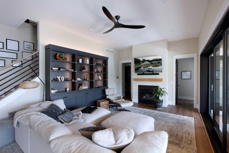 House Design - Interior - Family Room 1 for Farmhouse House Plan #928-388 - 4 bed, 4.5 bath