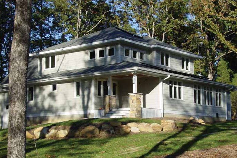 Architectural House Design - Craftsman Exterior - Front Elevation Plan #939-5