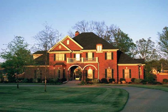 Exterior - Front Elevation 4 for Traditional House Plan #17-2629 - 5 bed, 4.5 bath