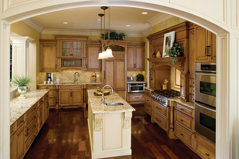 House Design - Interior - Kitchen for European House Plan #929-894 - 4 bed, 4.5 bath