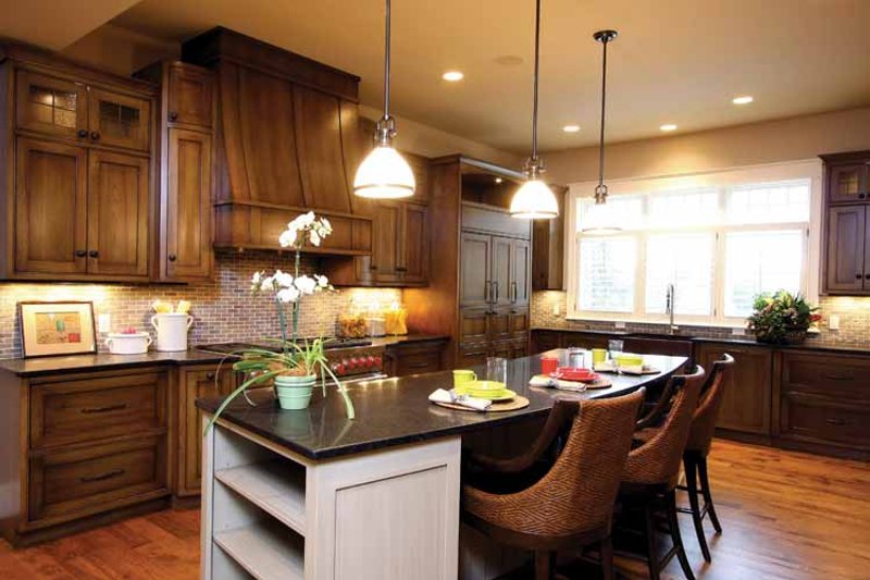 Home Plan - Interior - Kitchen for European House Plan #928-178 - 4 bed, 3.5 bath